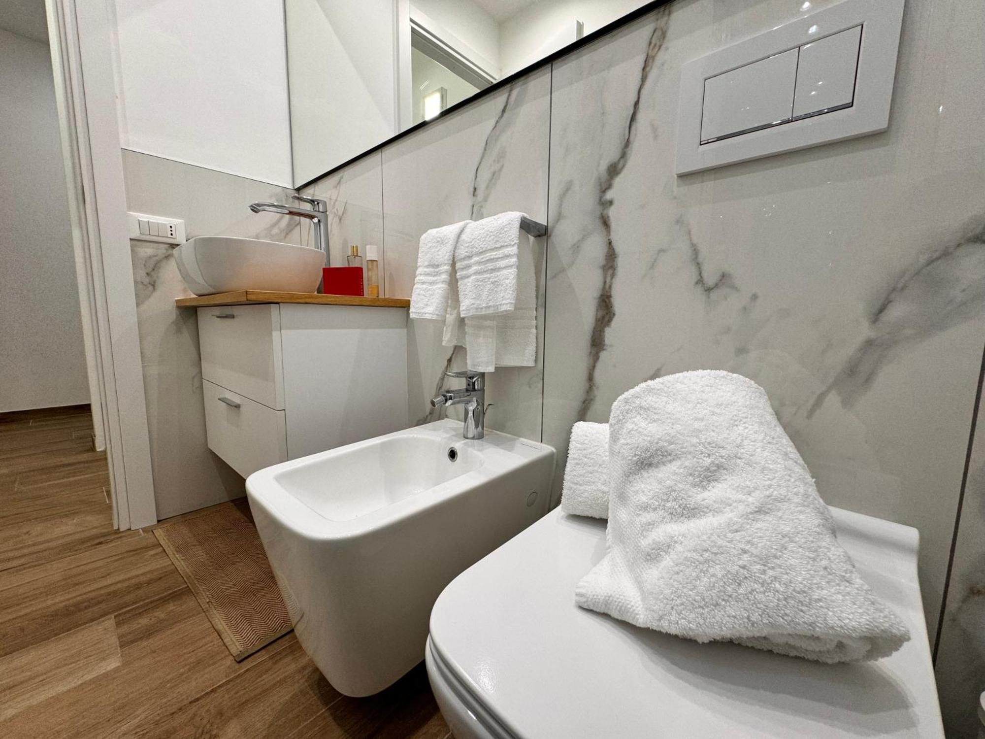 Casa Di Meg Appartamento A Milano Vicino Ai Navigli Exterior photo